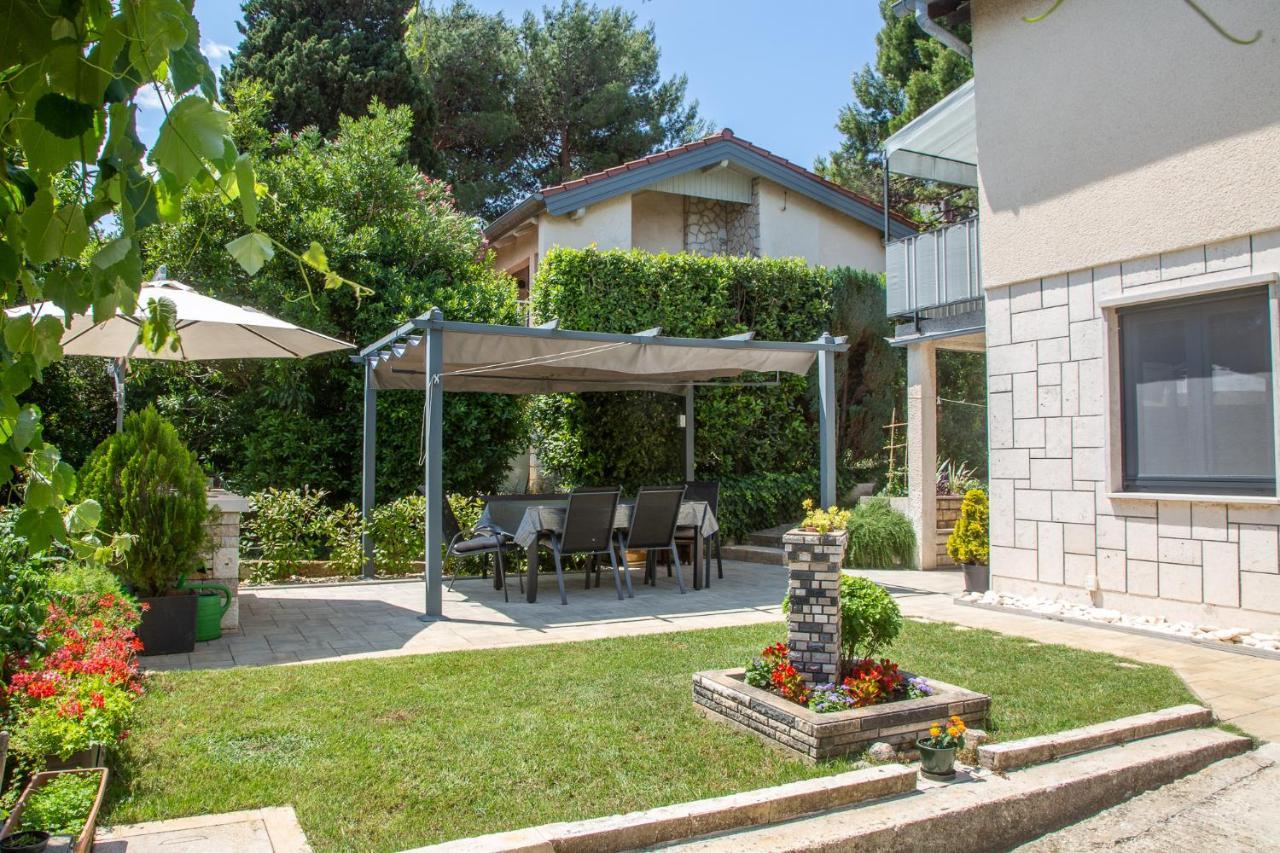Apartmani Nena I Branko Premantura Exteriér fotografie